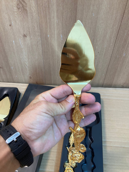 2PCs Cake Cutting Set