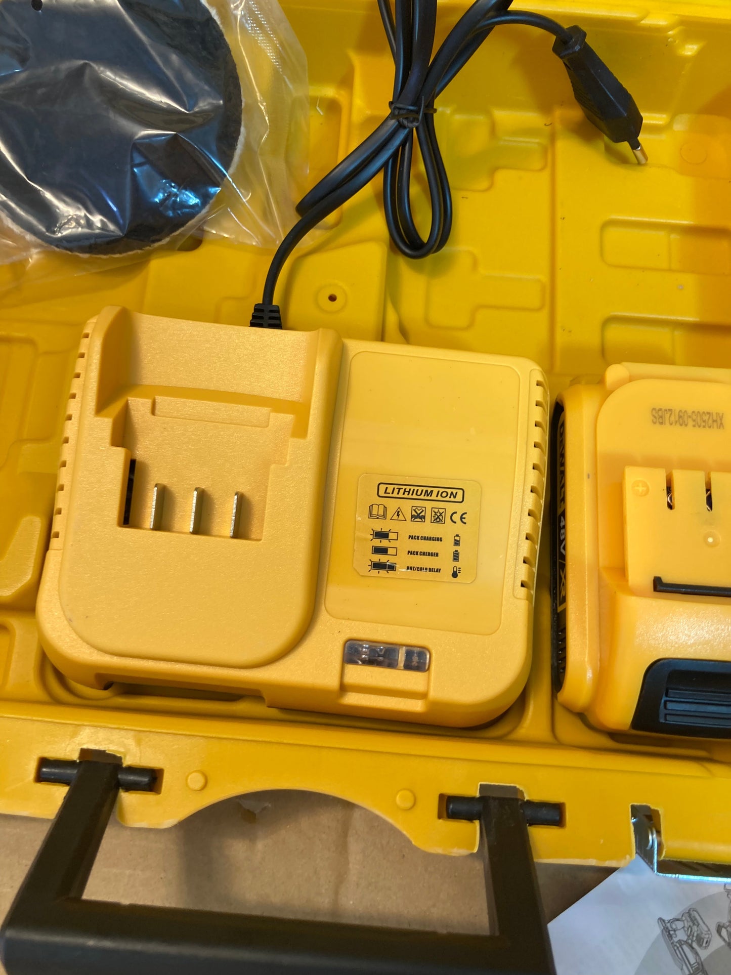 DeWALT 48V Cordless Drill Machine Set with Polishing Foam