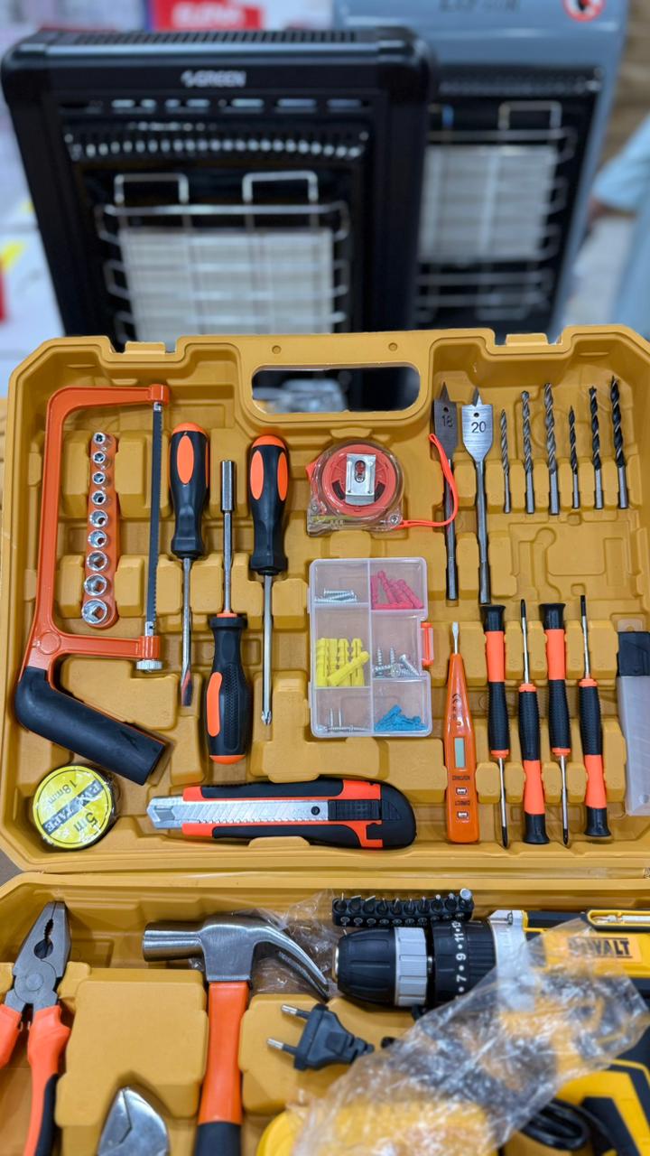 DEWALT 48V Power Drill Kit | 56 Accessories + 2 Rechargeable Lithium Batteries